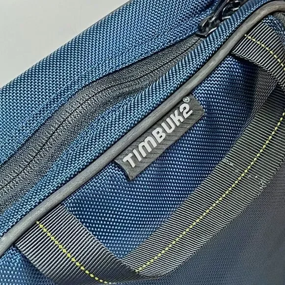 Timbuk2 Euro Tote Large Vertical Navy Cross Body Shoulder Travel Nylon Zip Bag